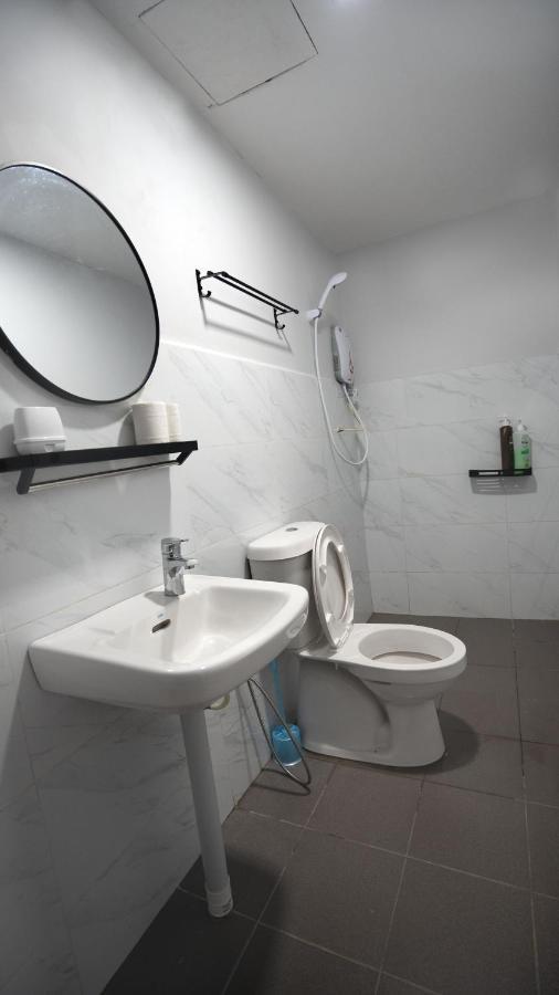 Апартаменты Bubble House Semporna 泡泡屋 Экстерьер фото